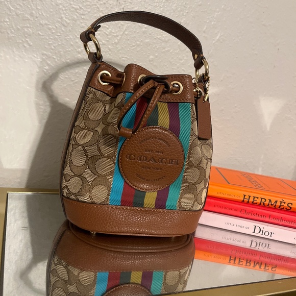Coach mini purse - Picture 1 of 2
